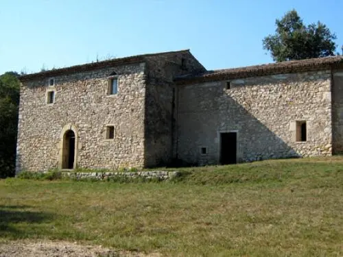 Eremo di Saint-Ferréol - Monumento a Saint-Privat-de-Champclos