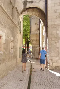 Rue du Parage, the oldest district