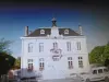 Saint-Remy-en-Bouzemont-Saint-Genest-et-Isson - Das Rathaus