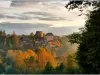 Saint-Sauveur-en-Puisaye pueblo desde rastro Colette