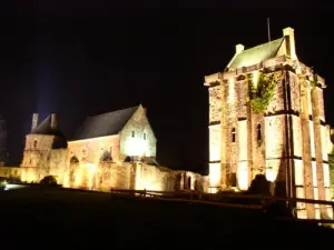 Schloss beleuchtet