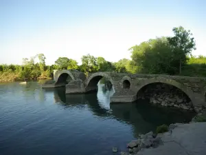 The so-called Romain bridge