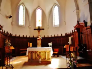 Het interieur van de kerk