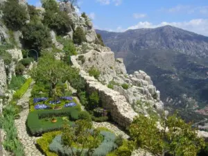 The garden of the castle of Sainte-Agnès