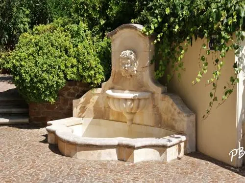 Sainte-Maxime - Fountain