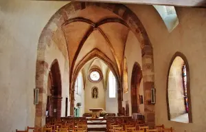 Dentro de la iglesia Sainte-Radegonde