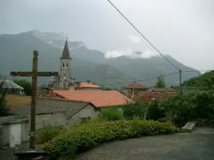 El pueblo y la iglesia