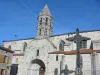 Kerk Saint-Médard - Monument in Saugues