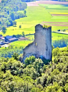 Ruinstein Ruins, views of the Ortenburg (© J.E)