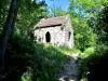 Scherwiller - Vecchia cappella lungo il sentiero per le rovine di Ramstein e Ortenbourg (© J.E)