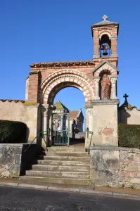 La entrada al cementerio