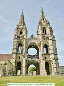 Antigua abadía de Saint-Jean-des-Vignes (© J.E)