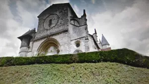 Le porche de l'église