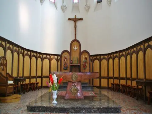 Sorèze - Interior of the Church of Our Lady of Peace