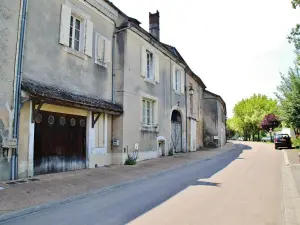 Ligueux - Village