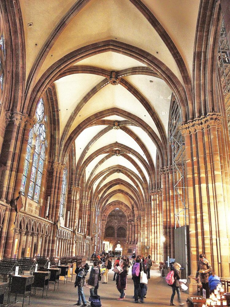 Strasbourg - Lower North side of the cathedral (© Jean Espirat)