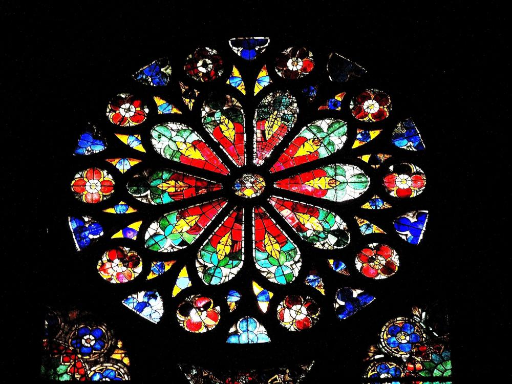 Strasbourg - rosette of the South side chapel of the cathedral (© Jean Espirat)