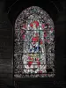 Stained glass window of the choir of the cathedral (© Jean Espirat)