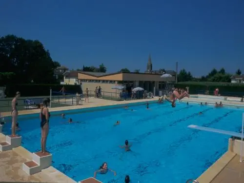 Tartas - municipal pool