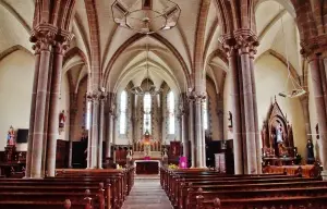 Interior of Saint-Golven church