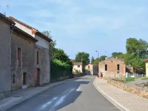 Saint-Antonin-de-Lacalm - Village