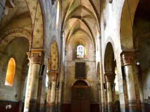 Interior of the church Saint-Limin