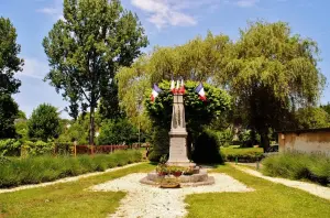 Le monument aux Morts