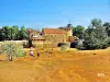 Guédelon - Vue d'ensemble, côté Sud (© Jean Espirat)