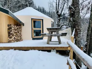 Fondue evening under the yurt, easy access from the resort center