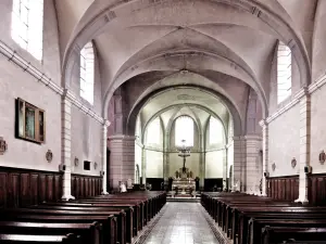 Nave of the Church of the Nativity (© JE)