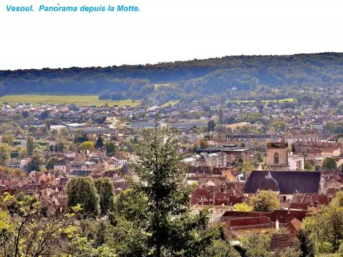 Vesoul - Panorama Nord-Est, depuis la Motte (© Jean Espirat)