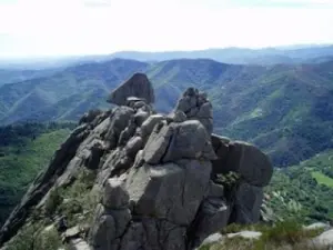 Trenze Rocks, uitzicht op de vallei van Vialas en de Ventalo