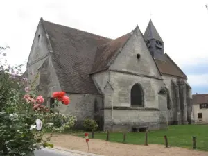 Ognon - Roses and church