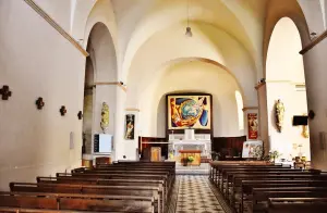 El interior de la iglesia de Santa María.