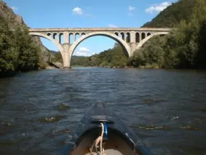 Pont du Chambon, erbaut vom Vater von Louis Jouvet