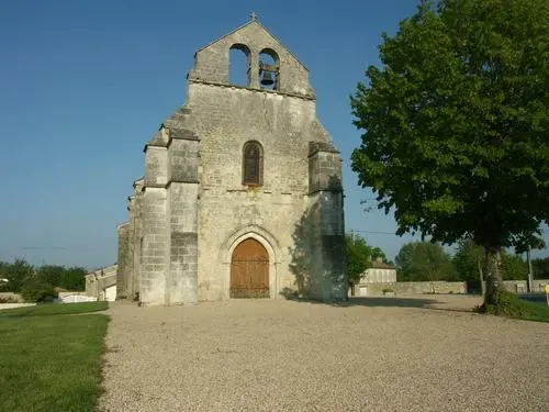 Church of Vouhé - Monument in Vouhé