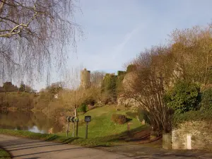 Chemin des remparts