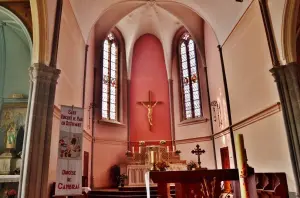 Intérieur de l'église Saint-Sarre