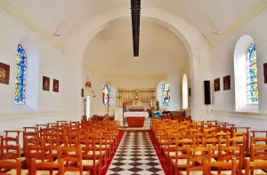 El interior de la iglesia de saint-antoine.