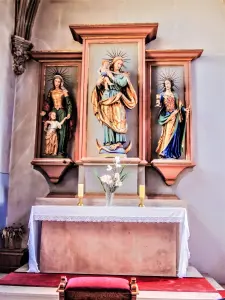 Altar of the Virgin, in the church (© JE)