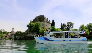 Le Foué, cruise in an electro-solar boat