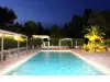 Auberge Des Pins - Holiday & weekend hotel in Tourrettes