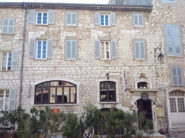 Auberge des Seigneurs - Hotel vacaciones y fines de semana en Vence