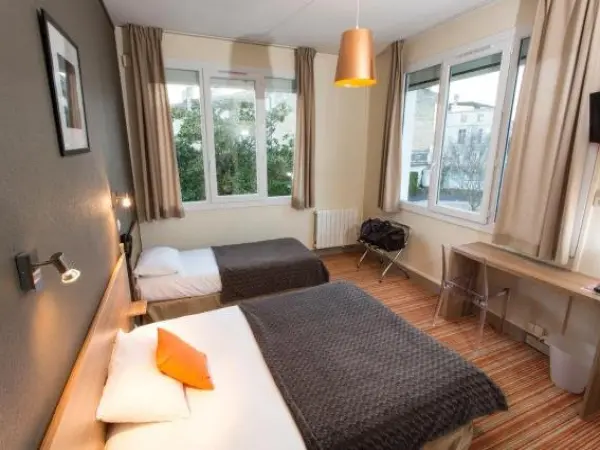 Brit Hôtel du Parc Niort Centre-Parking gratuit - Hotel vakantie & weekend in Niort