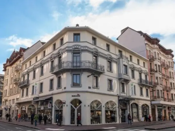 Campanile Annecy Centre - Gare - Holiday & weekend hotel in Annecy
