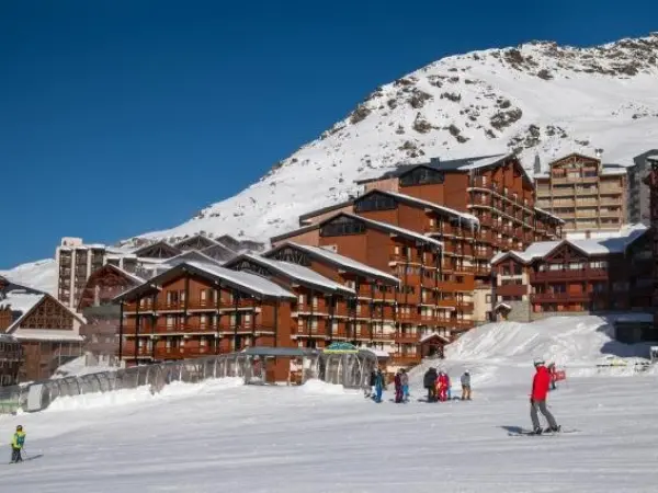 Le Cheval Blanc - Village Montana - Hotel Urlaub & Wochenende in Val Thorens