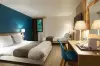Comfort Hotel Pithiviers - ヴァカンスと週末向けのホテルのPithiviers
