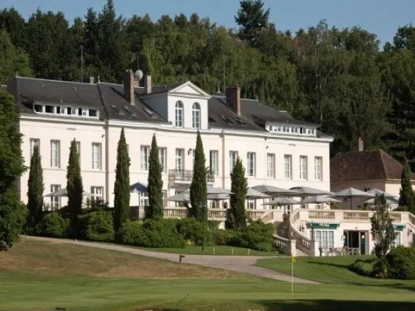 Domaine et Golf de Vaugouard - La Maison Younan - Hotel Urlaub & Wochenende in Fontenay-sur-Loing