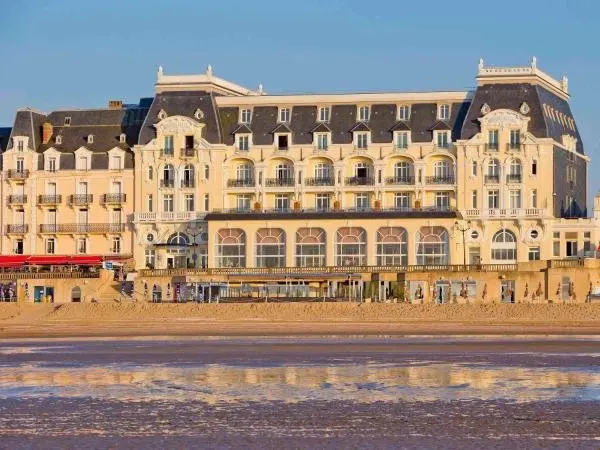 Le Grand Hotel de Cabourg - MGallery Hotel Collection - Hotel vacaciones y fines de semana en Cabourg