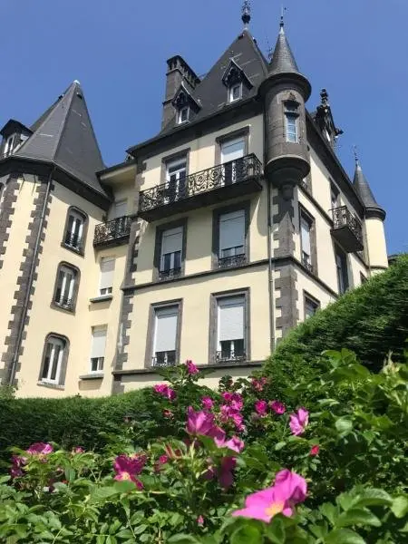 Le Grand Hôtel Mont Dore - Hôtel vacances & week-end à Mont-Dore